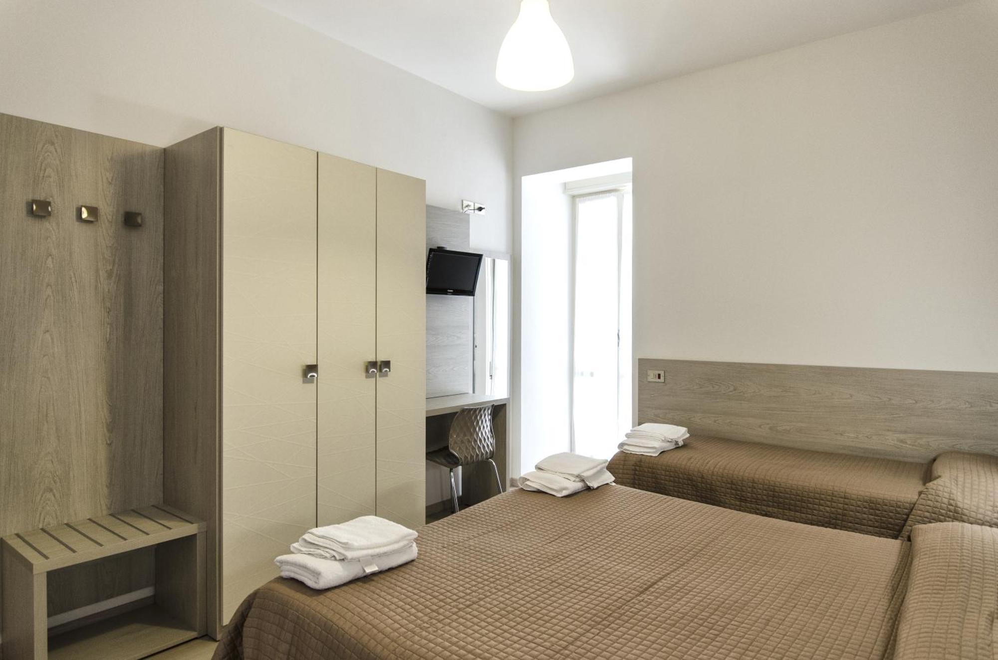 Hotel Villa Alberta B&B Чезенатіко Номер фото